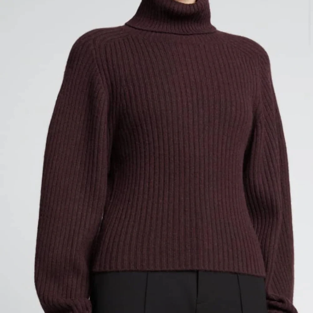 Vince Cashmere Burgundy Chunky Turtleneck Open Back Sweater Plum Wine - Picture 7 of 12